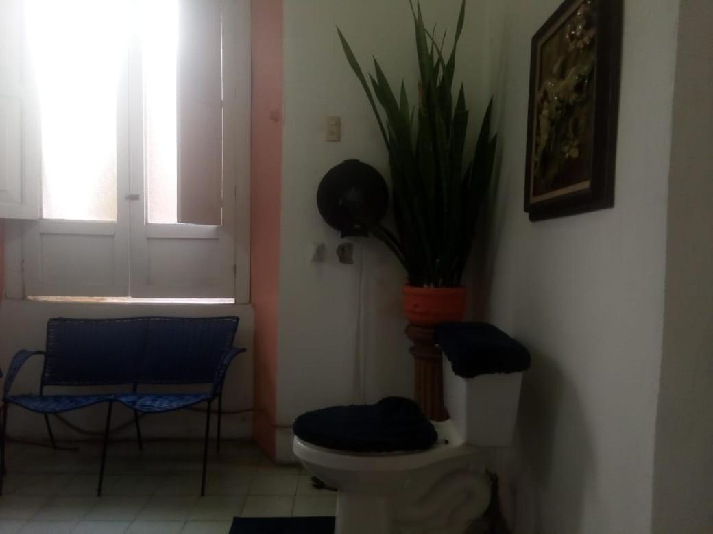 Отель Maska Mansion Gdl, Hosting And Yoga Гвадалахара Экстерьер фото